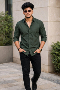 Men Green Plain Full Sleeve Casual Shirt ZDOBBY