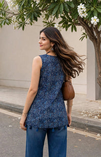 Women Blue Floral Printed Short Kurti - Sleeveless Top with Tassels ATL5252