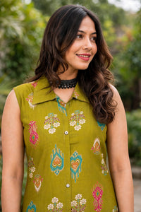 Women Teal Green Ikat Printed Sleeveless Kurta & Plazo Coord Set SHALINI-282