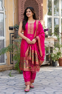 Women Rani Banarasi Silk Sleeveless Paithani Suit | Peacock Zari Work Straight Kurta Pant Dupatta Set ATL1001